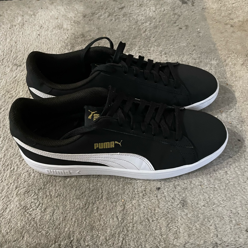 Puma Smash V2 Buck Mens Black Sneakers Casual Shoes 36516023